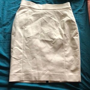 Size 6 tan H$M skirt